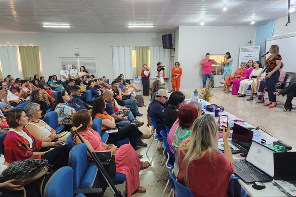 Seminários de tecnologia educacional apresentam projetos desenvolvidos nas escolas da Rede Pública