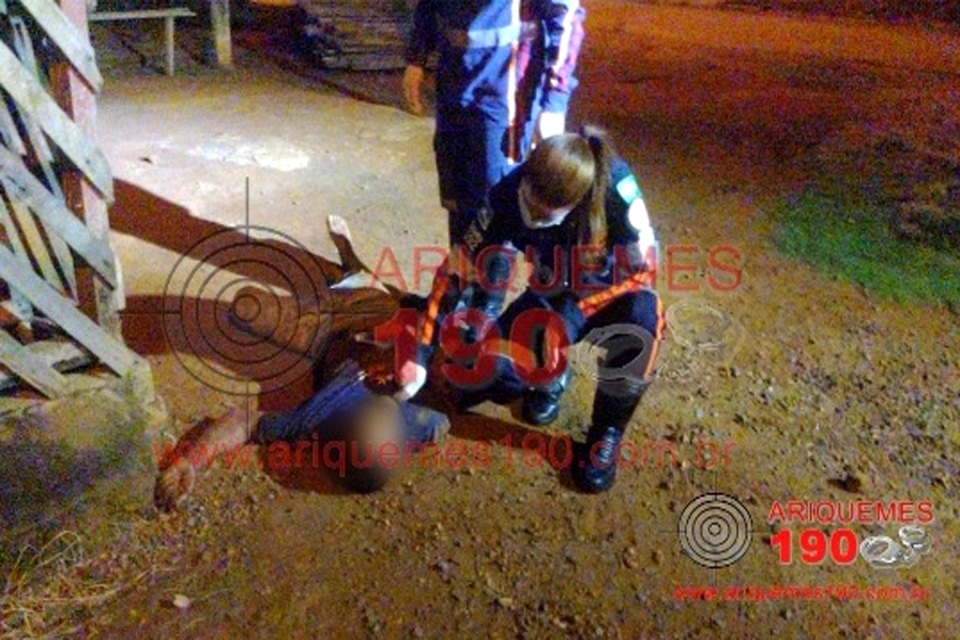 Homem é executado com tiro de chumbeira por elemento encapuzado