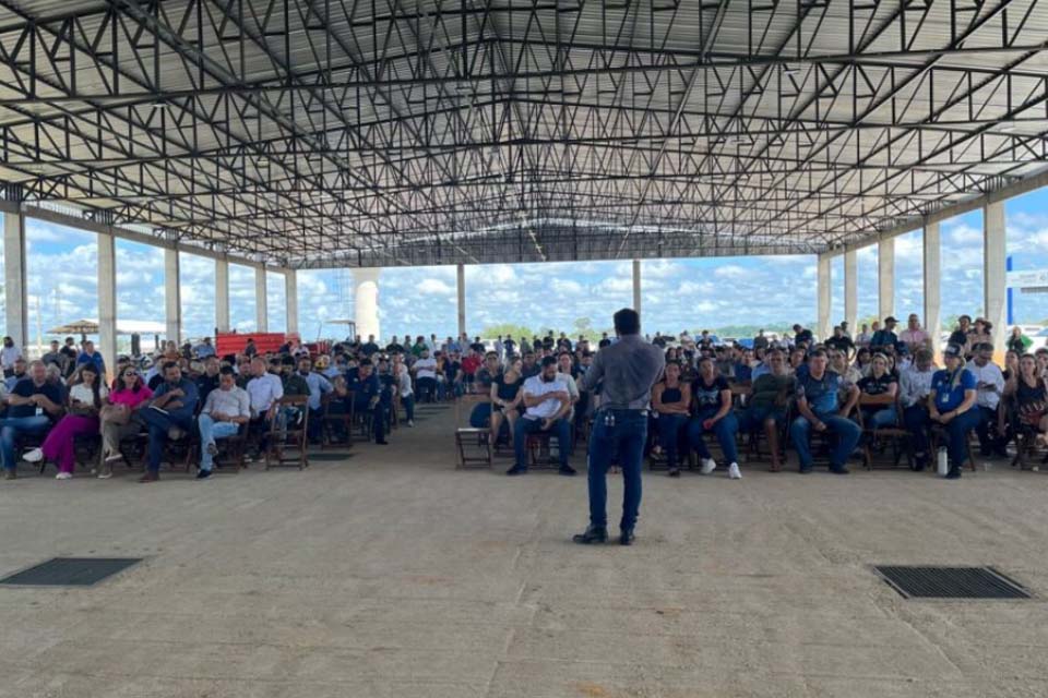 Expositores recebem orientações sobre a organização da 11ª Rondônia Rural Show Internacional