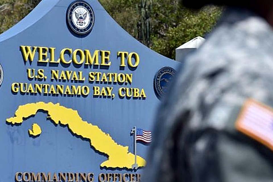 Prisioneiro mais velho de Guantánamo é libertado no Paquistão