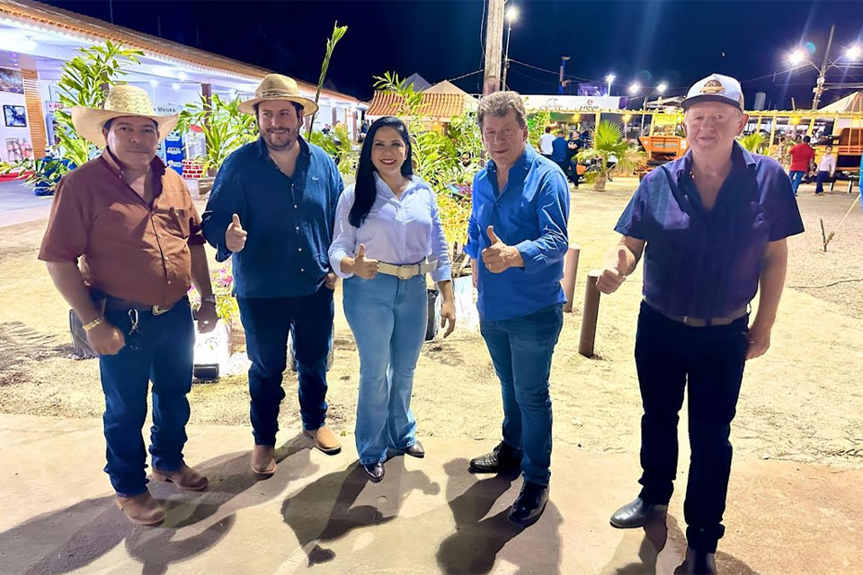 Apoiadora do agronegócio Cristiane Lopes participa da 34ª Expoagro em Rolim de Moura