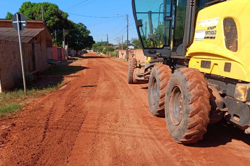 Semosp de Pimenta Bueno intensifica obras de patrolamento em vias cruciais do município