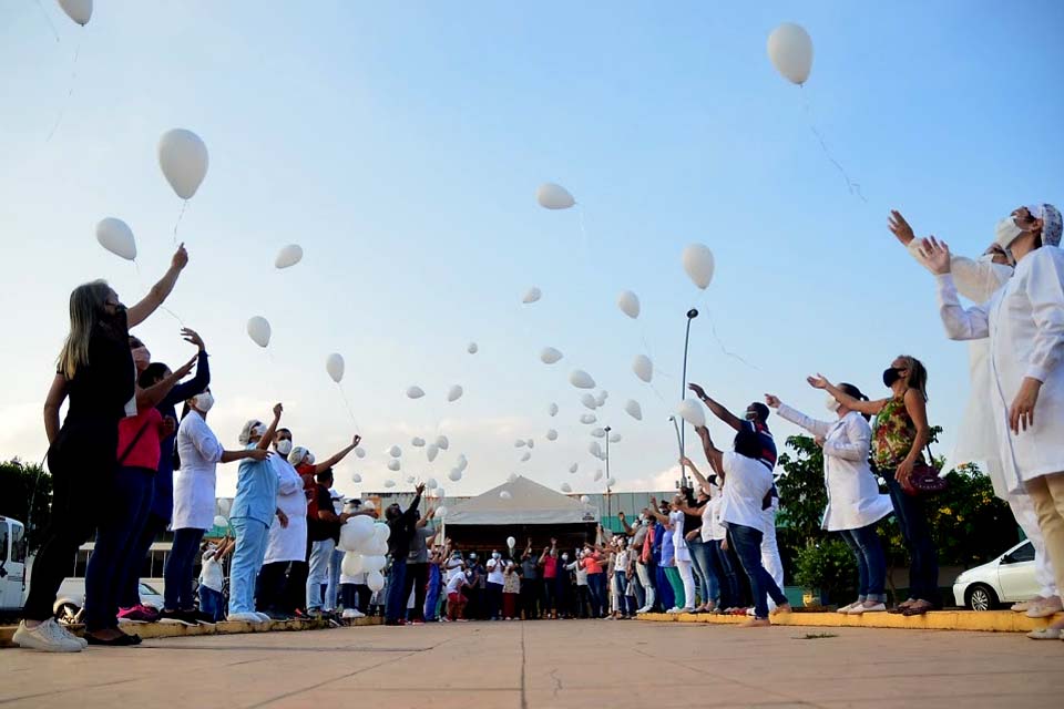 Homenagem a médico vítima de covid-19 mobiliza profissionais da Saúde no HRV