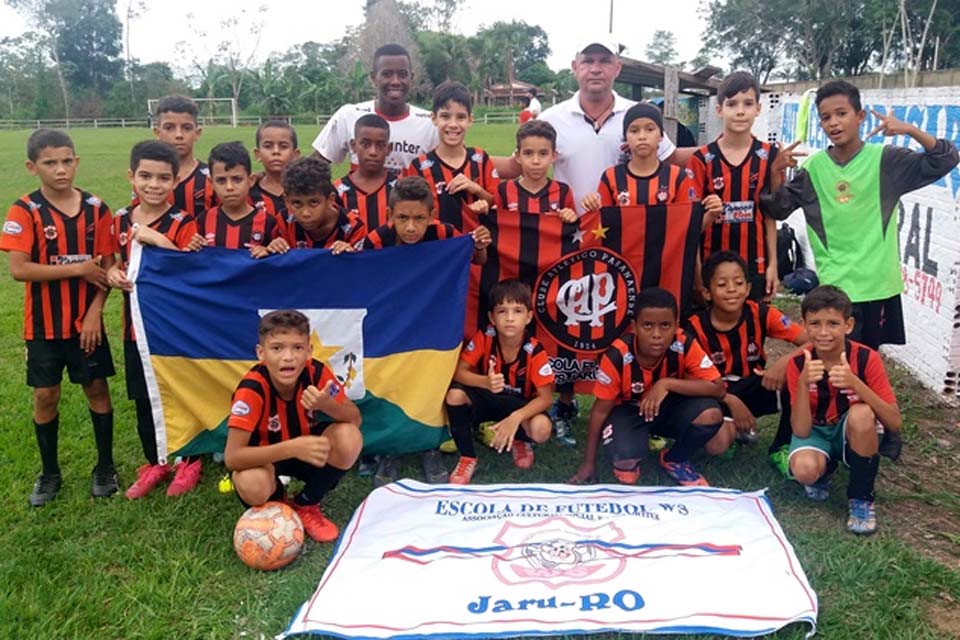 Jaruenses vencem torneio de futebol em Machadinho do Oeste