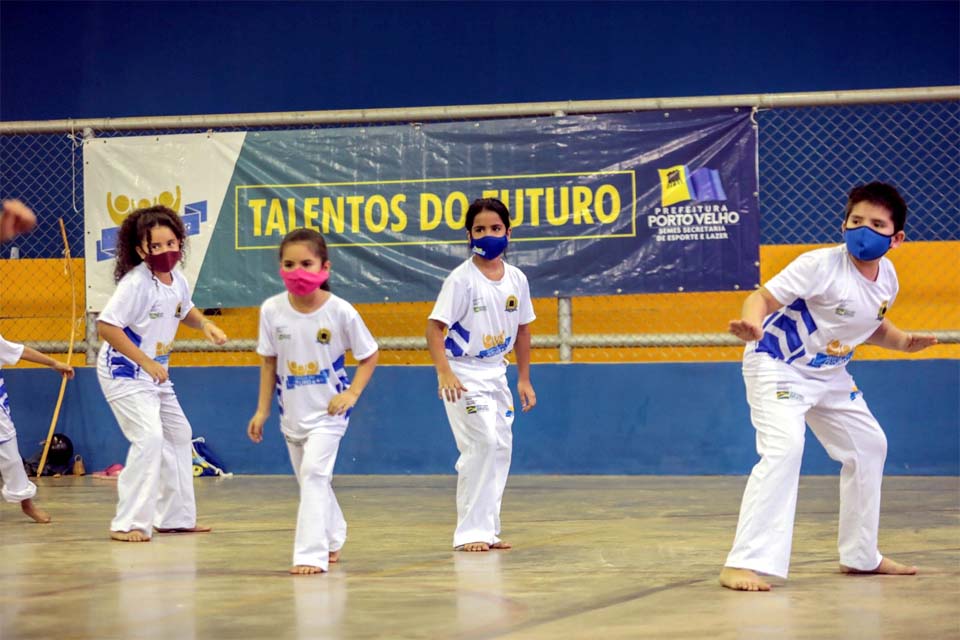 Ginásio Poliesportivo é entregue no bairro Esperança da Comunidade após revitalização