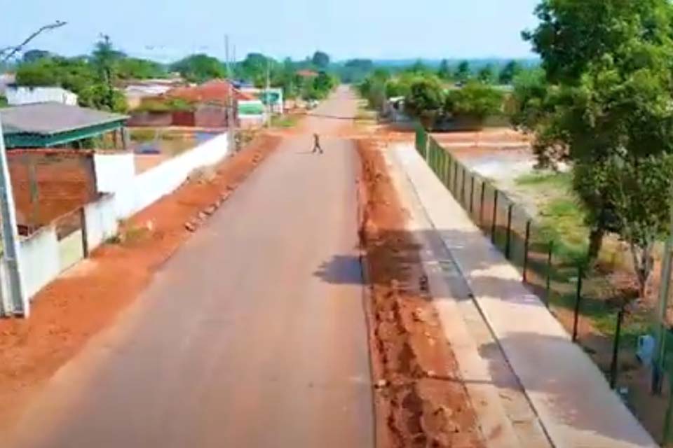 Mobilidade Urbana Melhorada: Avenida João Pessoa é Pavimentada em Pimenta Bueno.