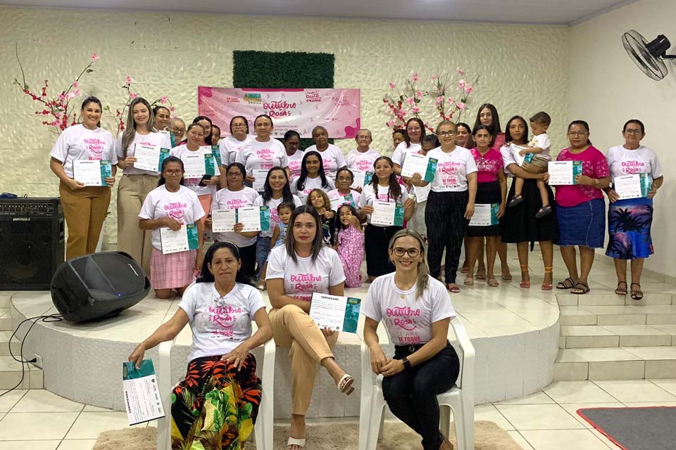 Palestra Outubro Rosa realizada pelo Projeto Avança Pimenteiras Social