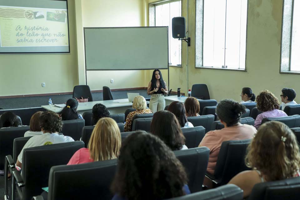 Profissionais das bibliotecas de Porto Velho participam de capacitação em Letramento Literário