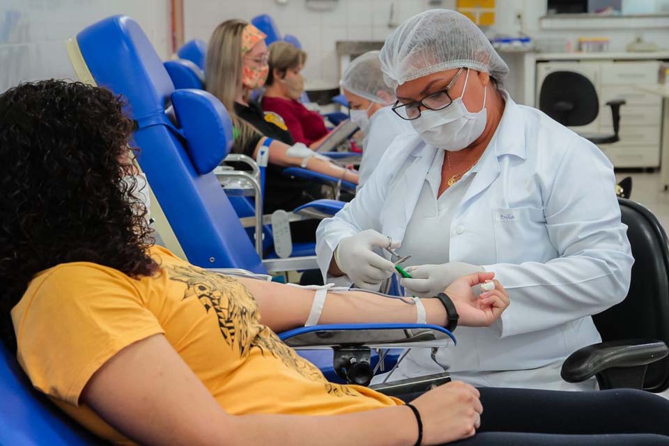 No mês do doador, Fhemeron reforça importância da doação de sangue em Rondônia