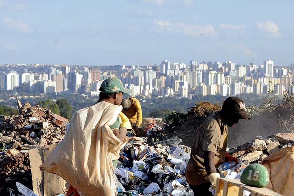 Meio Ambiente repassa R$ 230 milhões ao BNDES para combate aos lixões