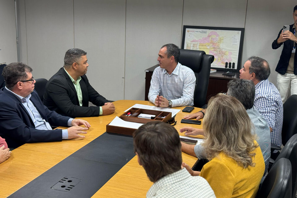 SINJUR participa de reunião com o vice-governador Sérgio Gonçalves, que reforça apoio às categorias do serviço público