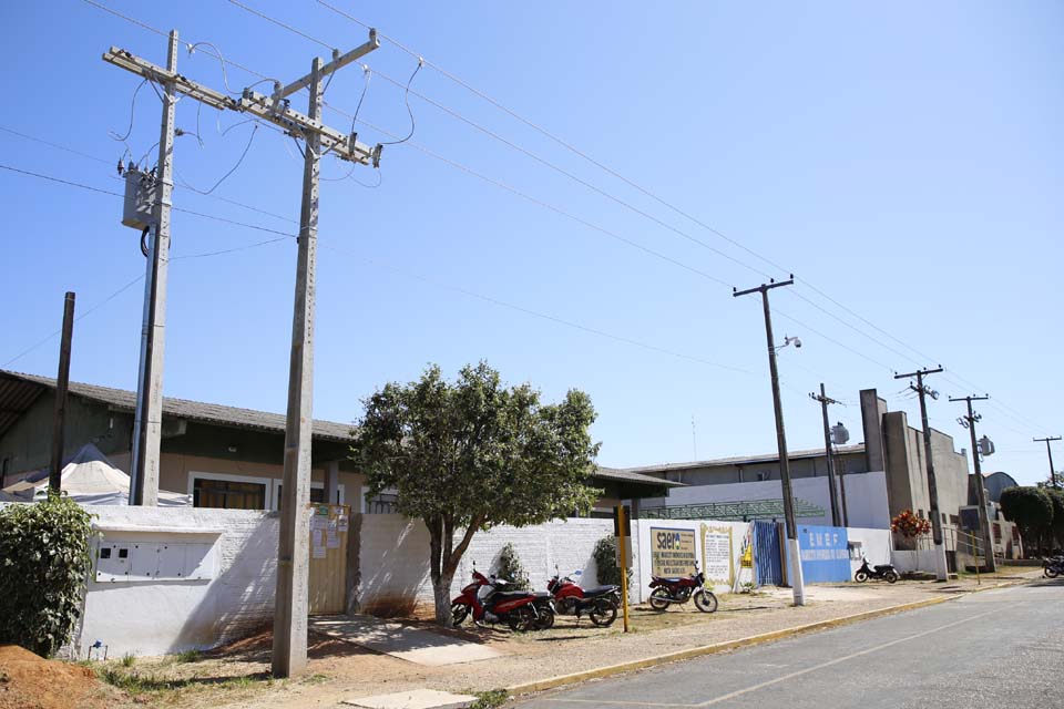 Seis escolas municipais recebem investimentos em subestações elétricas