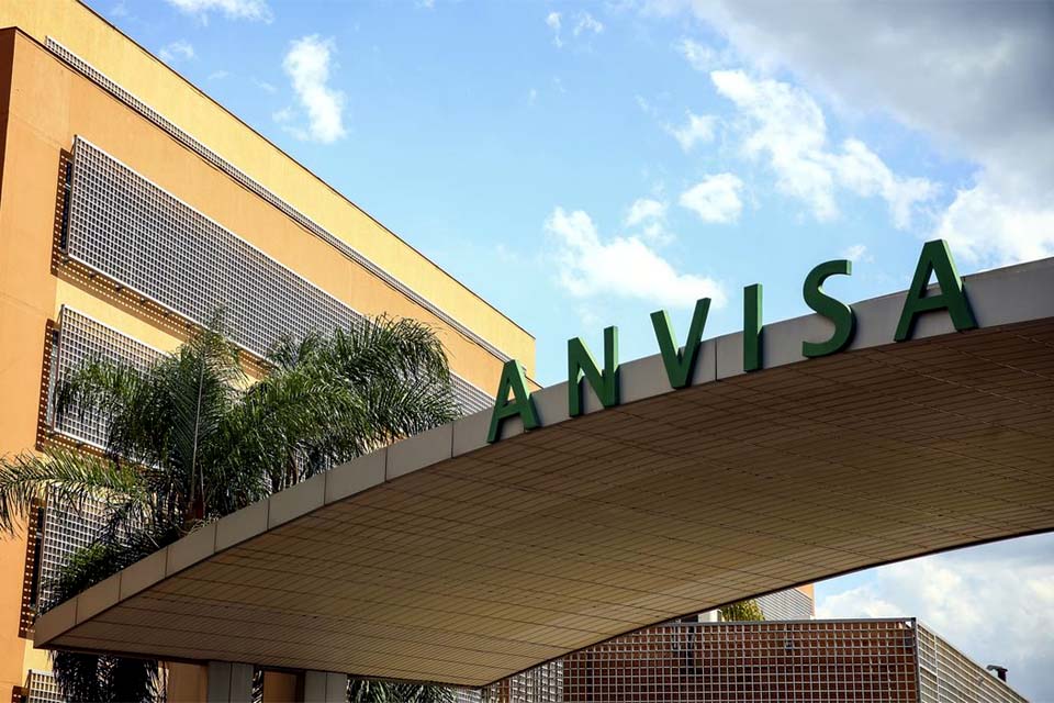 Anvisa absorverá trabalhadores da Infraero, diz diretor-presidente