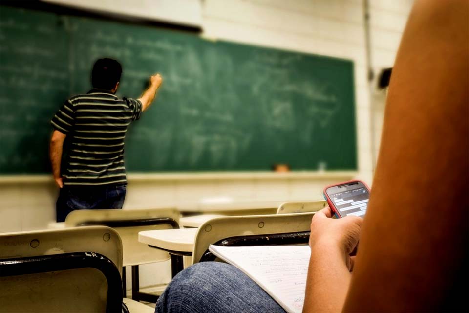 Gastos da União com educação chegaram a R$ 84 bilhões em 2022