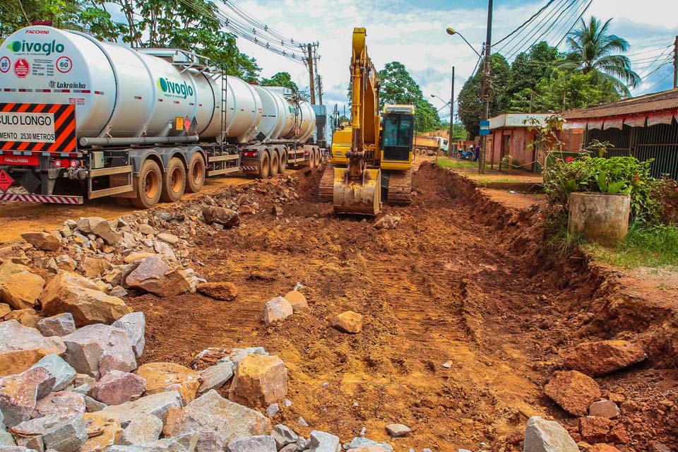 Governo avança com obras da Estrada do Belmont e rodovia Expresso Porto, em Porto Velho