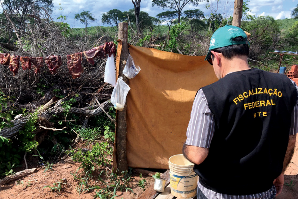 Trabalho escravo: mais de 2.500 pessoas foram resgatadas em 2022