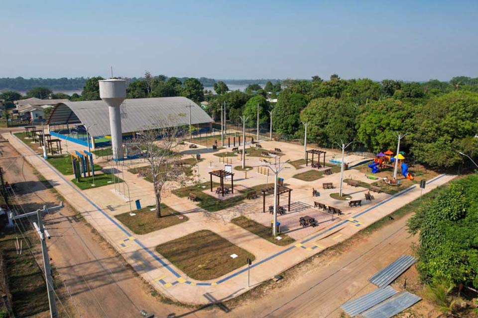 Obras entregues em distritos de Porto Velho refletem desempenho do governo de Rondônia com a trafegabilidade