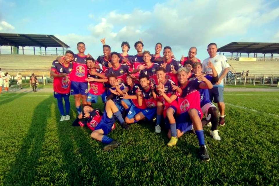 Vilhena sedia abertura da 2ª edição do campeonato estadual escolar de futebol masculino