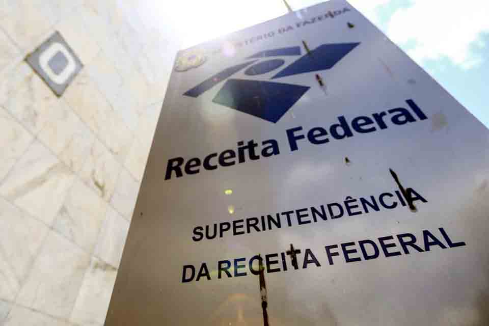 Arrecadação de impostos federais aumentou 18,3% em janeiro