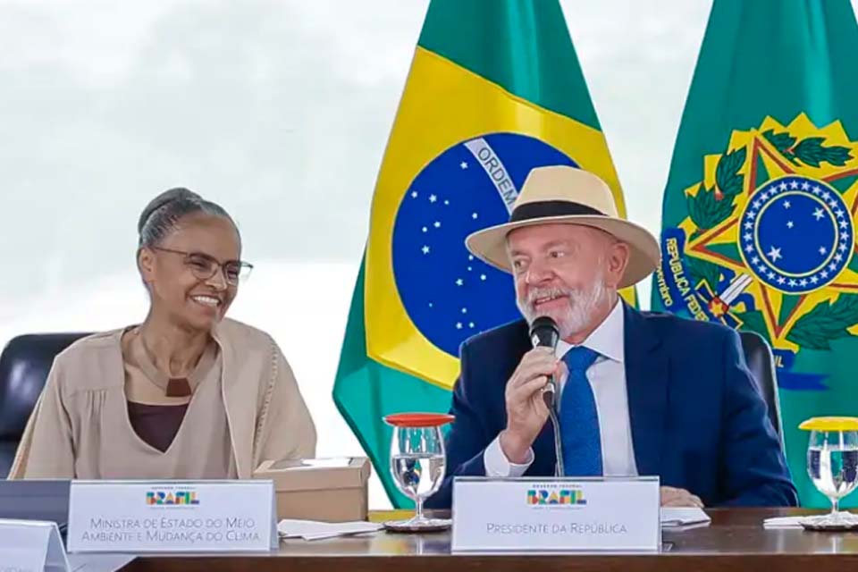 Lula sanciona projeto que estimula produção de frutos do Cerrado