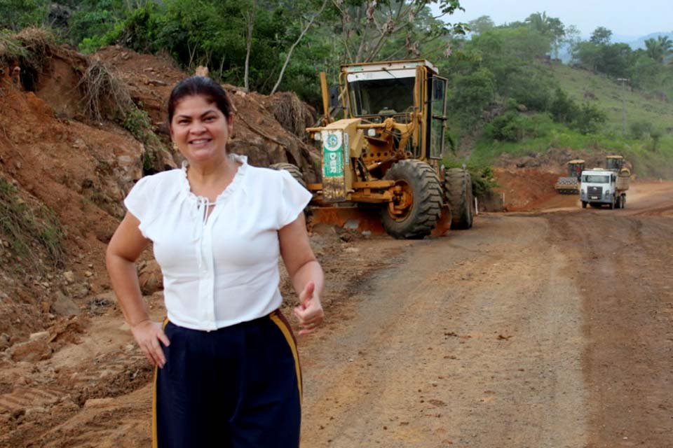 Indicado por deputada Cassia Muleta, asfaltamento das serras de Tarilândia já é realidade