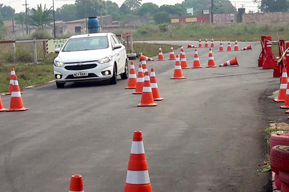 Servidores do Detran Rondônia participam de curso prático de direção defensiva