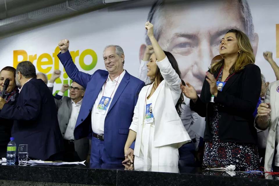 PDT lança oficialmente Ciro Gomes como candidato à Presidência da República