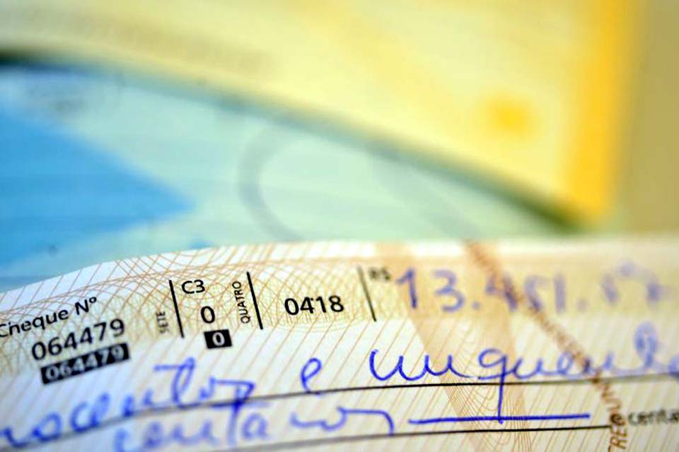 Para maior segurança, cheques terão mudanças a partir de 2 de outubro