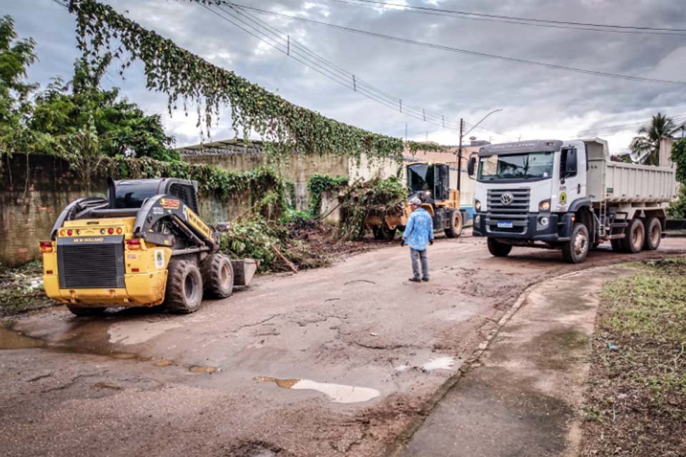 Porto Velho: Bairro Agenor de Carvalho recebe mutirão de limpeza urbana