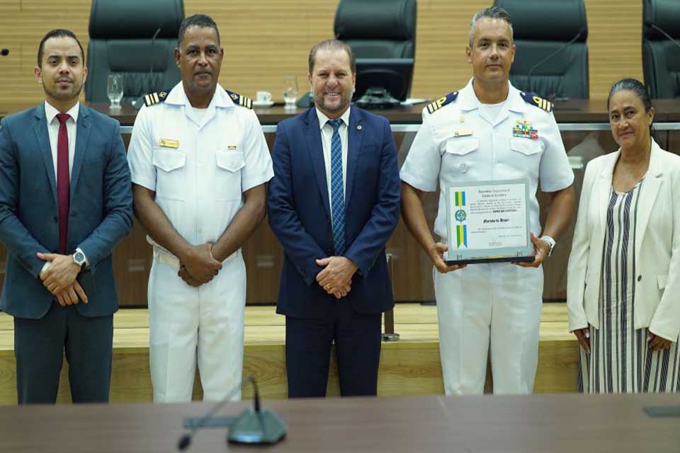 Assembleia Legislativa presta homenagem ao trabalho realizado pela Marinha em Rondônia