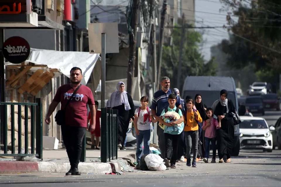 Medo toma conta de habitantes na Cidade de Gaza após ordem de Israel