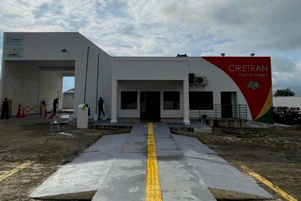 Governo entrega Ciretrans de Monte Negro e Campo Novo de Rondônia