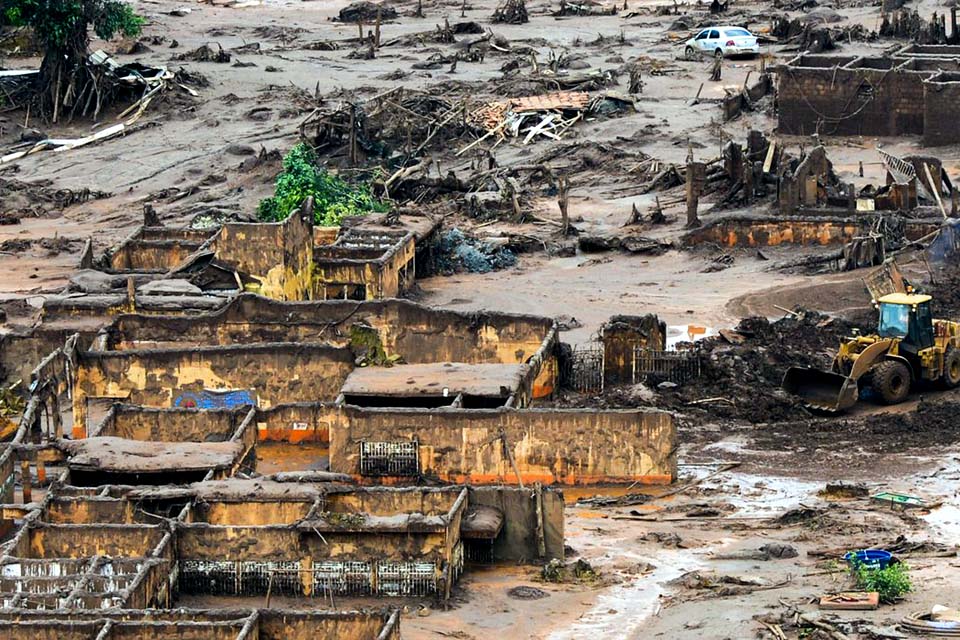 Temendo bloqueios em suas contas, Samarco pede recuperação judicial