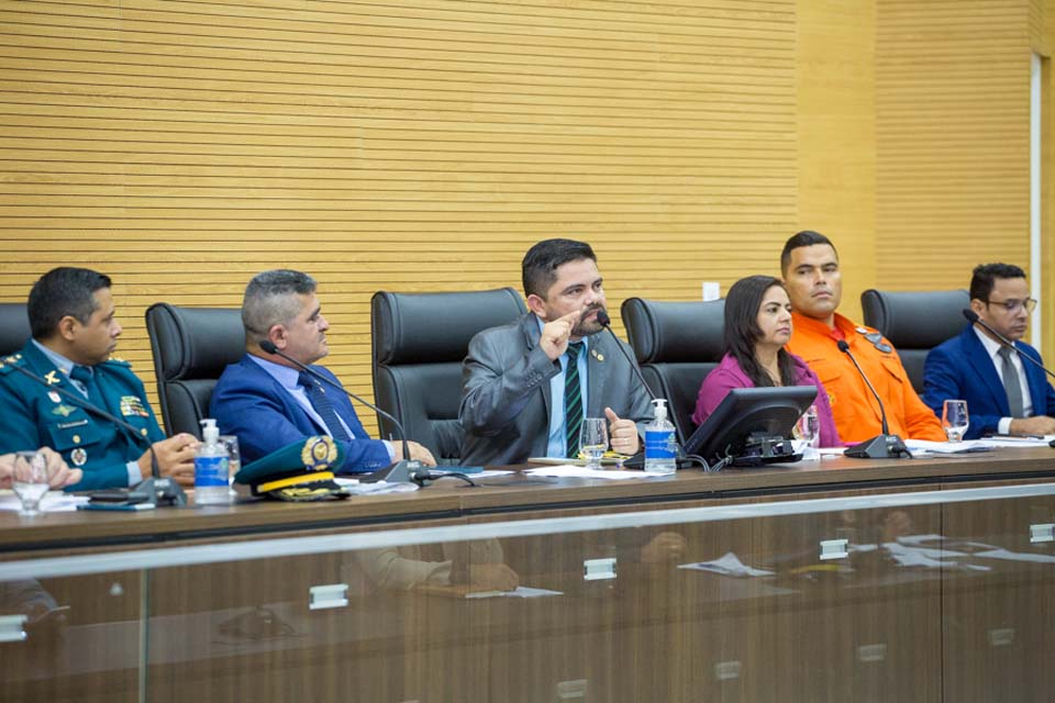 Novo Código de Ética e Disciplina dos militares é discutido em audiência pública na Assembleia Legislativa