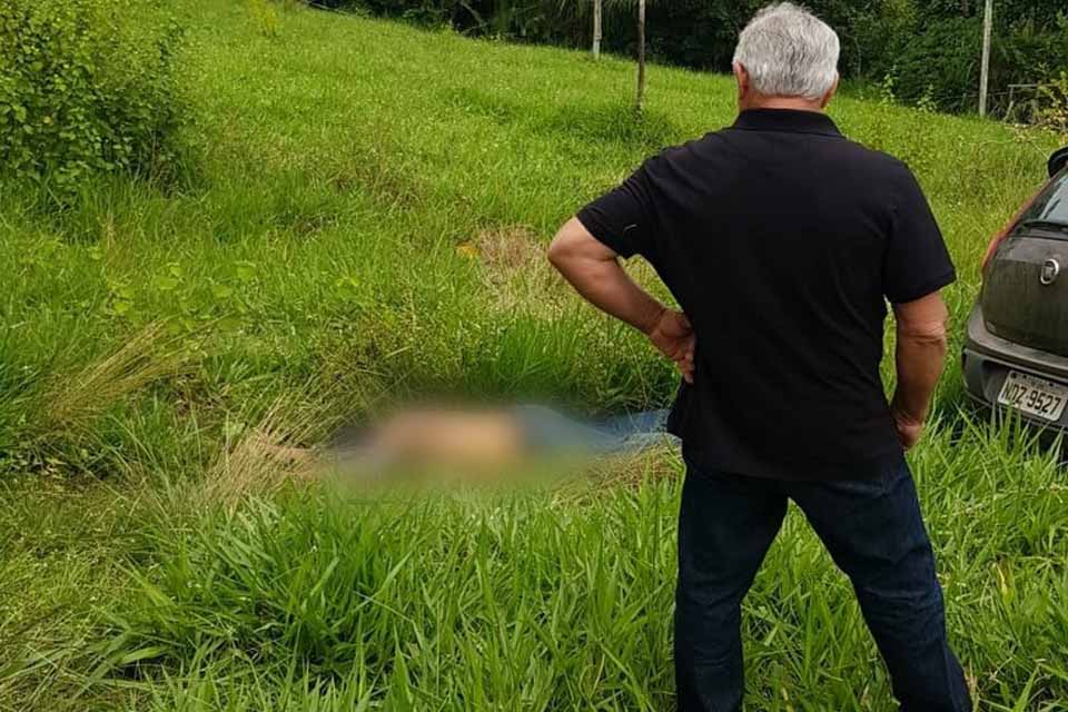 Homem encontrado morto foi arrastado ainda vivo por carro