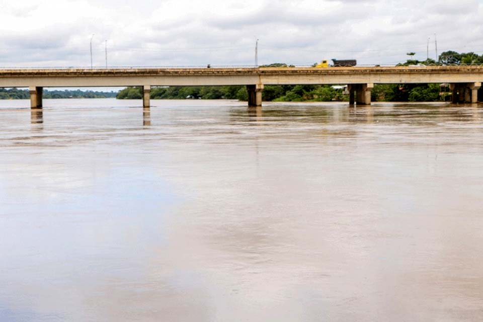 Nível do rio Machado sobe mais de 1 metro em menos de 24 horas