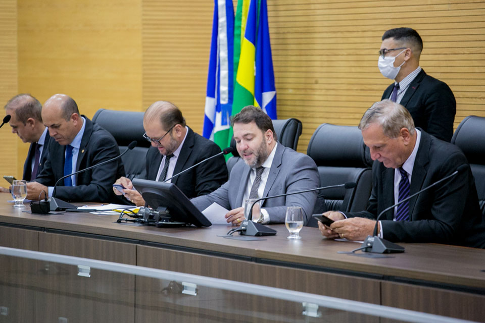 Saiba quais foram os projetos aprovados pela Assembleia Legislativa nas sessões da última terça-feira