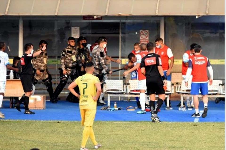 Jogadores do Ji-Paraná são punidos por briga em jogo da Série D