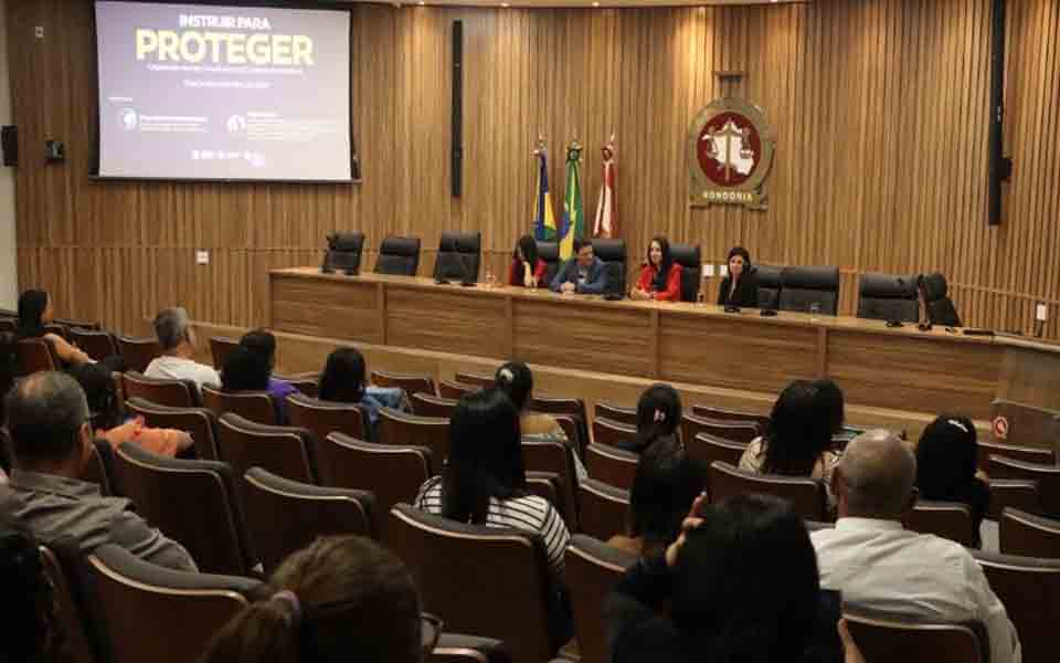 MPRO realiza Projeto “Instruir para Proteger” para qualificar Conselheiros Tutelares