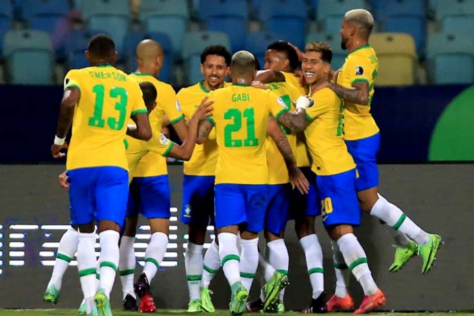 Por vaga antecipada na Copa, Brasil encara Colômbia nas Eliminatórias