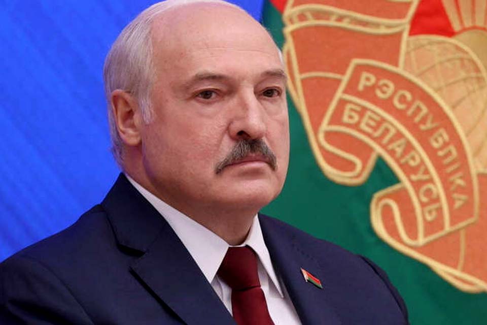 Belarus: um ano após eleição contestada, EUA impõem novas sanções contra Lukashenko