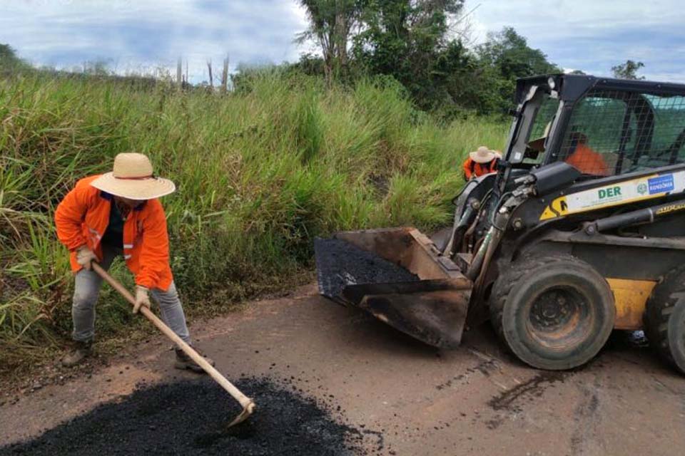 Serviços de manutenção asfáltica na RO-391 são executados pelo DER