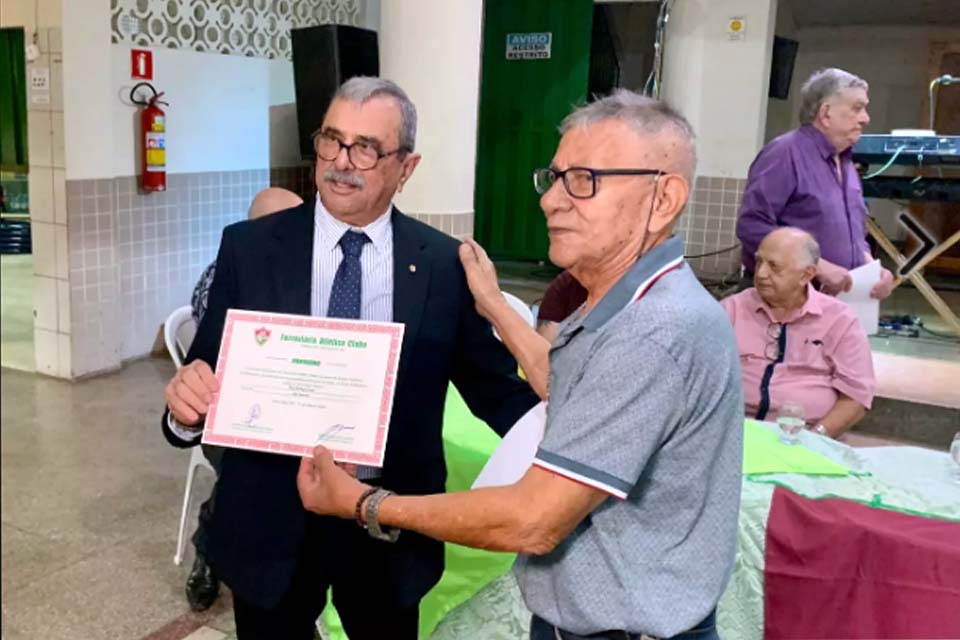 Presidente da FFER recebe Homenagem do Ferroviário Atlético Clube