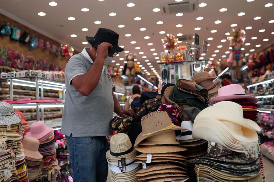 Gasto com presente do Dia dos Pais será menor este ano, diz Alshop