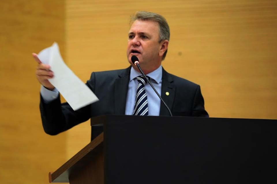 Deputado Luizinho Goebel articula instalação de unidade do Tudo Aqui no município de Vilhena