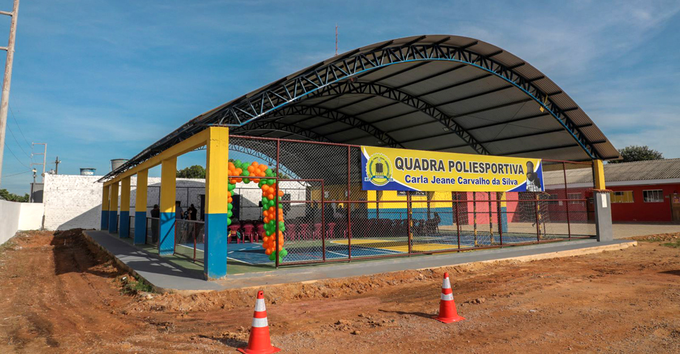 Prefeitura de Porto Velho entrega novas estruturas na Escola Municipal Flor do Piquiá