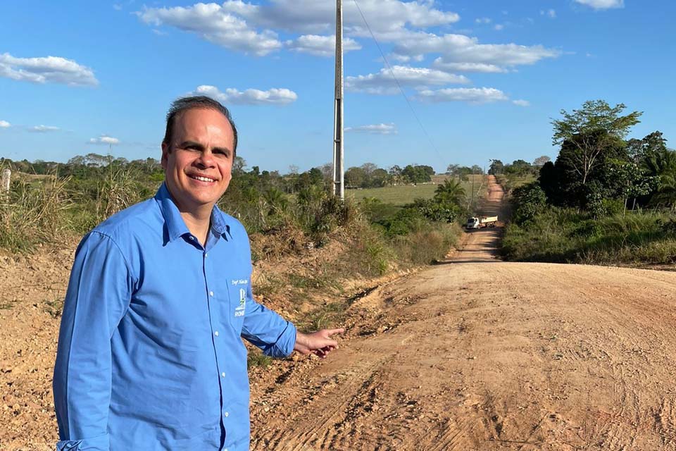 Deputado Estadual Alan Queiroz sugere pavimentação asfáltica em distritos de Nova Mamoré