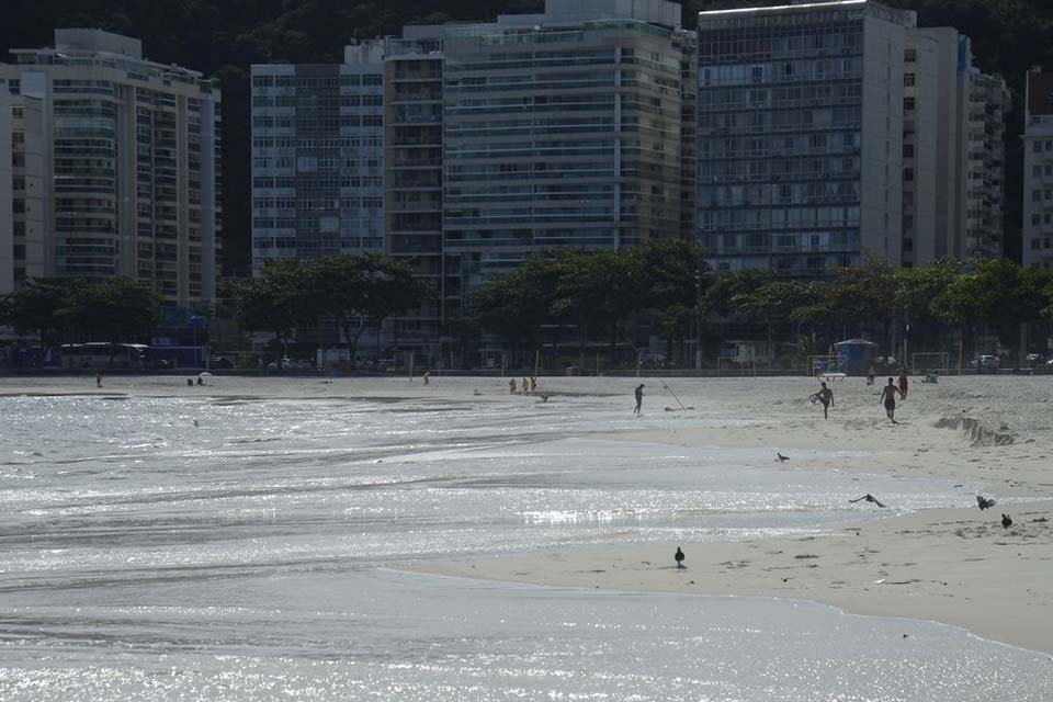 Pesquisa da Universidade Federal Fluminense comprova existência de superbactérias nas praias