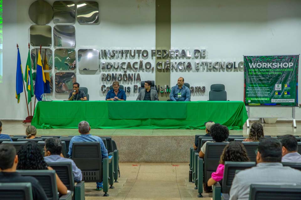 Workshop promove discussão sobre grandes geradores de resíduos sólidos no município de Porto Velho