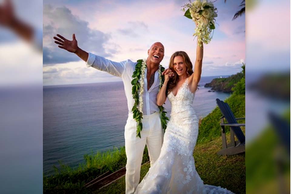 Juntos há mais de 10 anos, Dwayne Johnson e Lauren Hashian se casam no Havaí